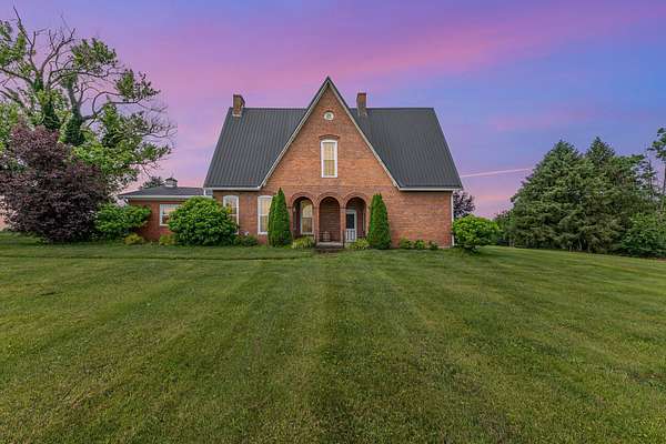 5.68 Acres of Residential Land with Home for Sale in Sparta, Kentucky