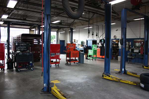 1.7 Acres of Improved Commercial Land for Sale in Hebron, Kentucky