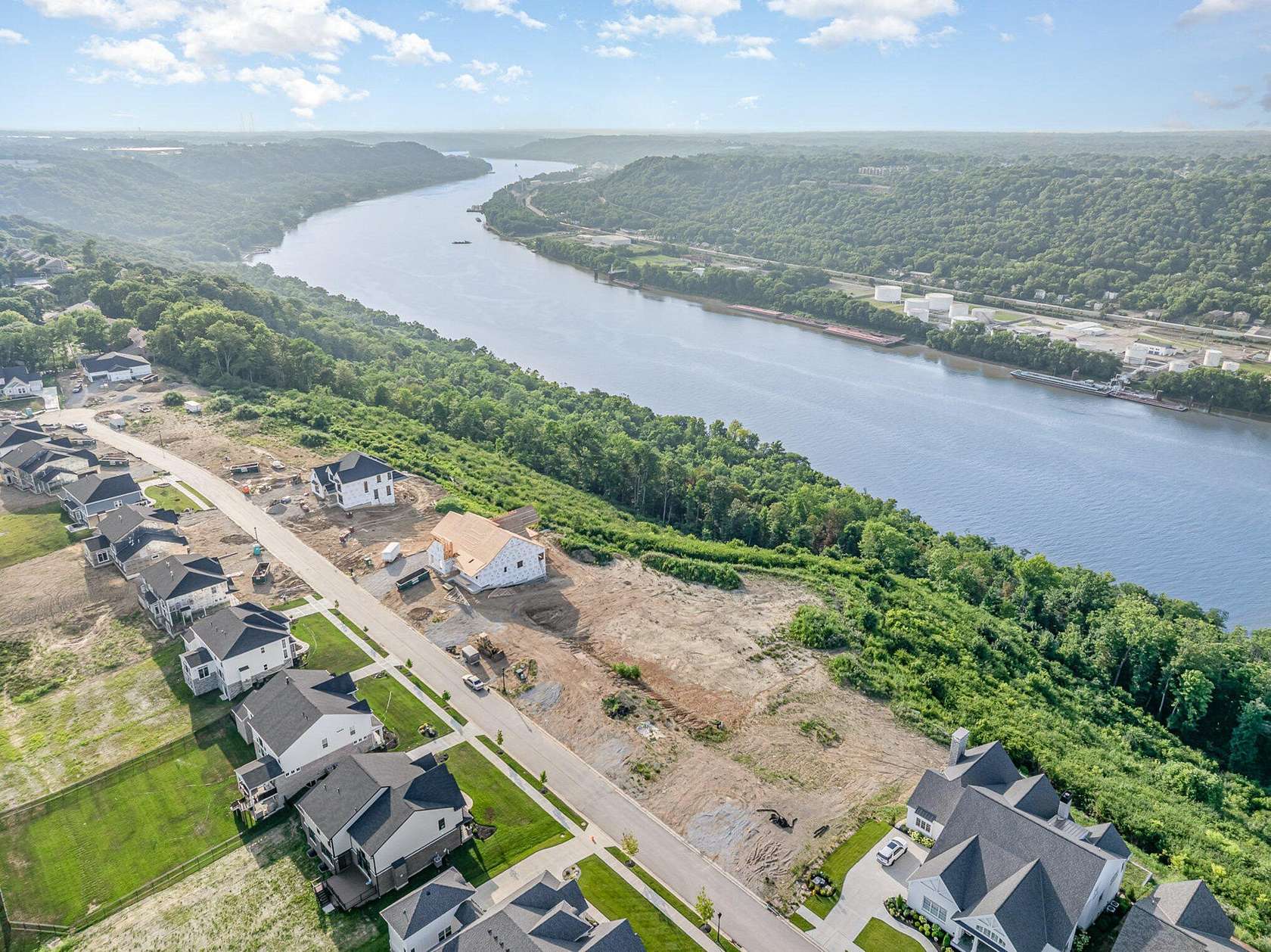 1.18 Acres of Residential Land for Sale in Villa Hills, Kentucky