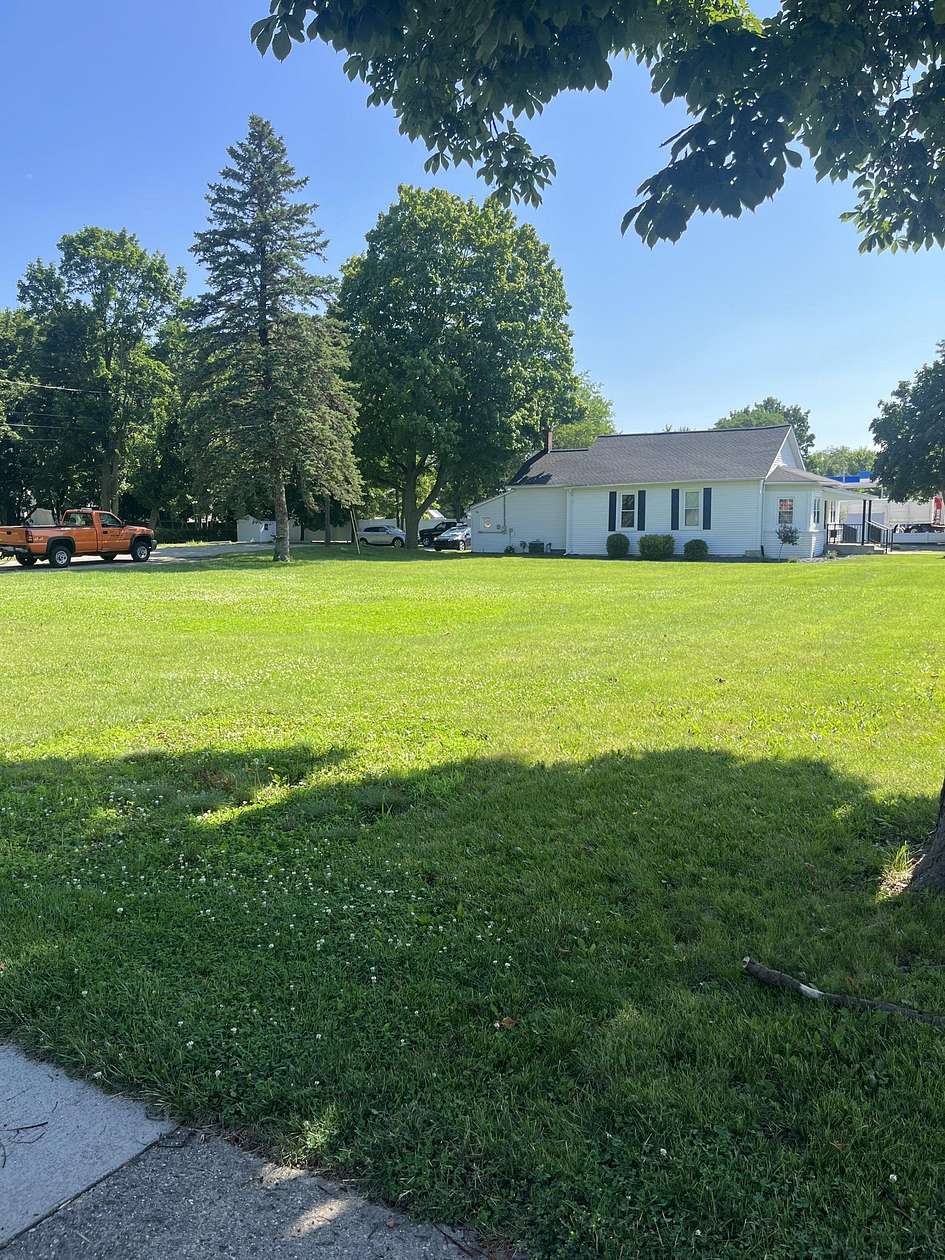 1 Acre of Mixed-Use Land for Sale in Tecumseh, Michigan