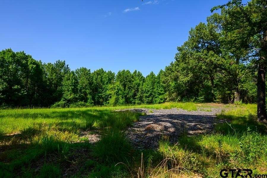 14 Acres of Commercial Land for Sale in Lindale, Texas
