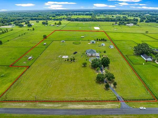 16.2 Acres of Land with Home for Sale in Anthony, Florida