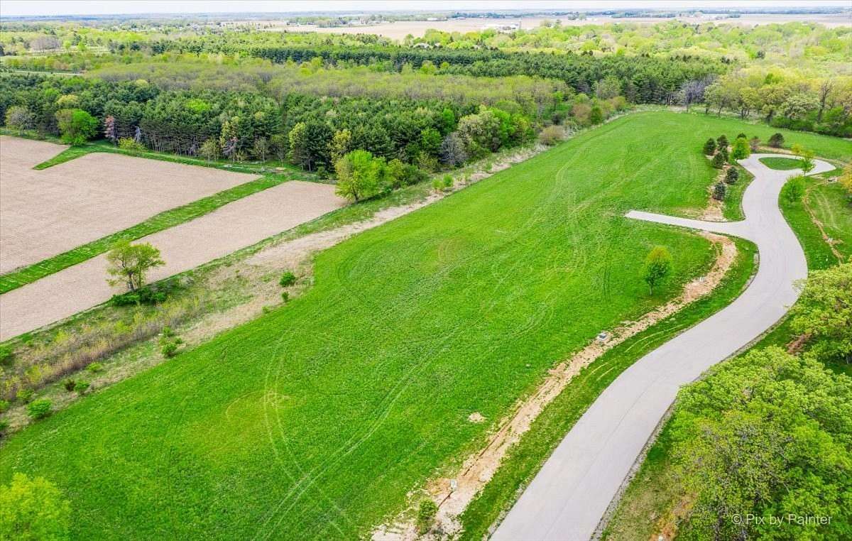 0.93 Acres of Residential Land for Sale in Johnsburg, Illinois