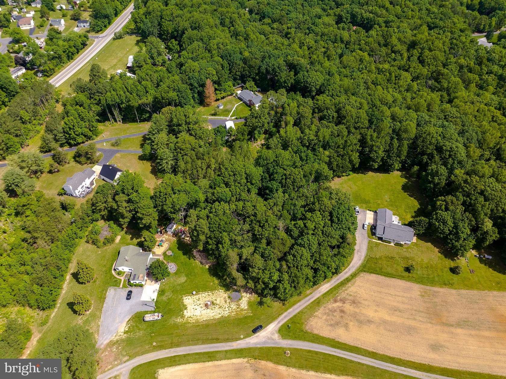 4.32 Acres of Residential Land with Home for Sale in Mechanicsville, Maryland