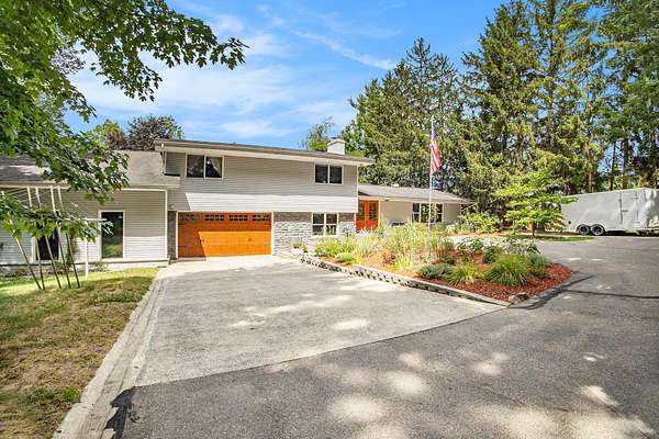 1.54 Acres of Residential Land with Home for Sale in Hudsonville, Michigan