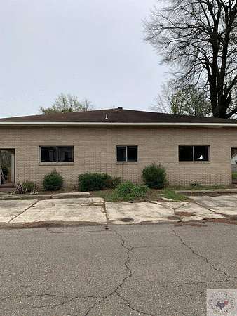 0.37 Acres of Improved Mixed-Use Land for Sale in Texarkana, Arkansas