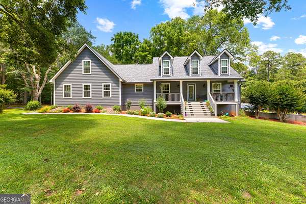 8 Acres of Residential Land with Home for Sale in Moreland, Georgia