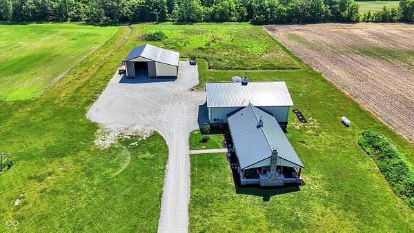 28.5 Acres of Land with Home for Sale in Sheridan, Indiana