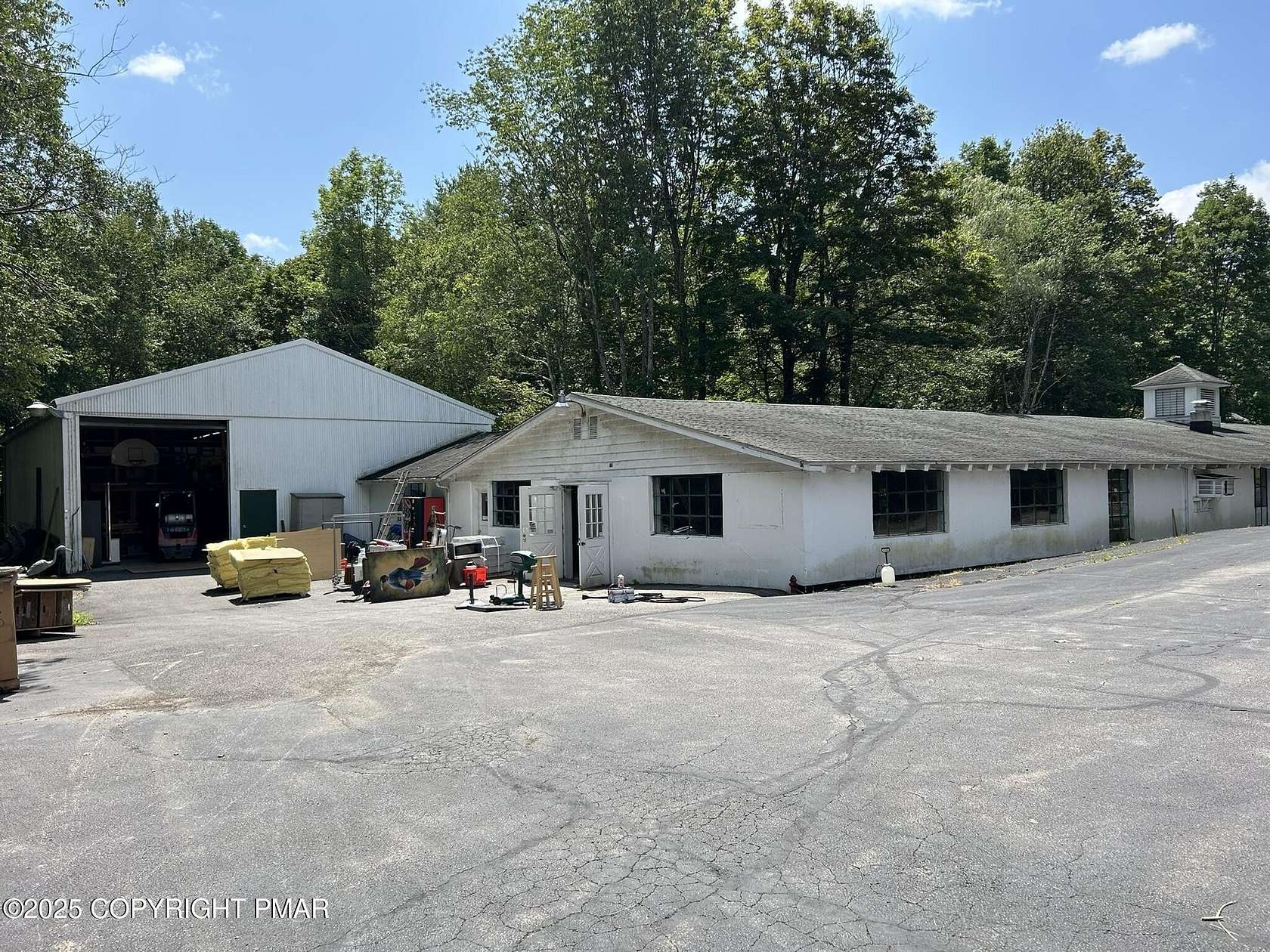 35.3 Acres of Improved Land for Lease in Canadensis, Pennsylvania