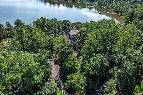 3.23 Acres of Land with Home for Sale in Lancaster, Virginia