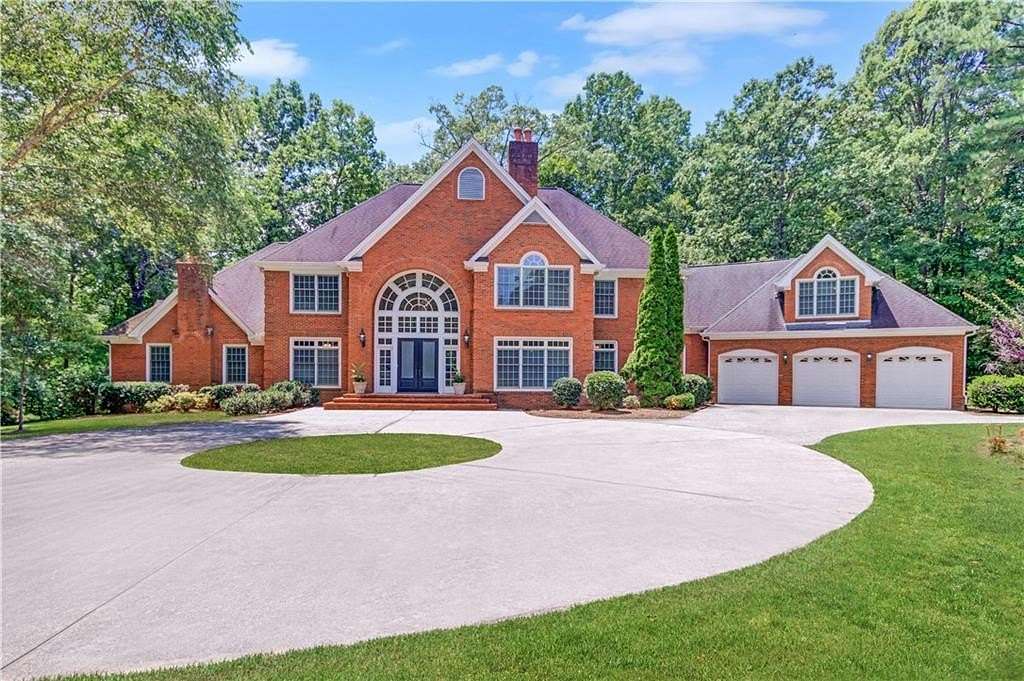 33.2 Acres of Recreational Land with Home for Sale in Lawrenceville, Georgia