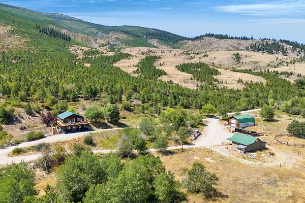 10 Acres of Land with Home for Sale in Hamilton, Montana