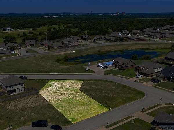 0.25 Acres of Residential Land for Sale in Bartlesville, Oklahoma