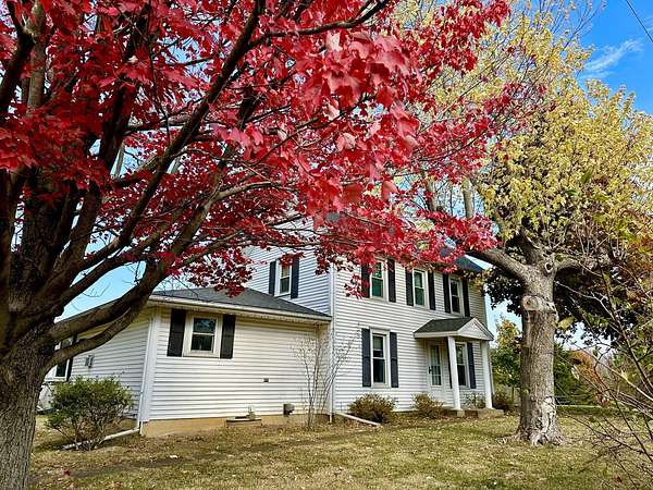 17.8 Acres of Land with Home for Sale in Monticello, Illinois