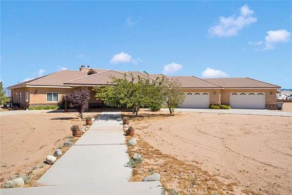 1.9 Acres of Residential Land with Home for Sale in Oak Hills, California