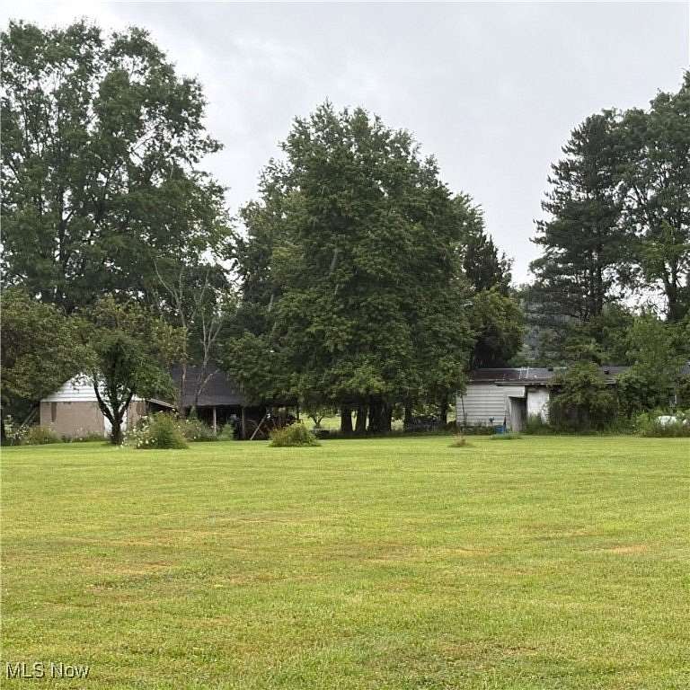 2.53 Acres of Residential Land with Home for Sale in Garrettsville, Ohio