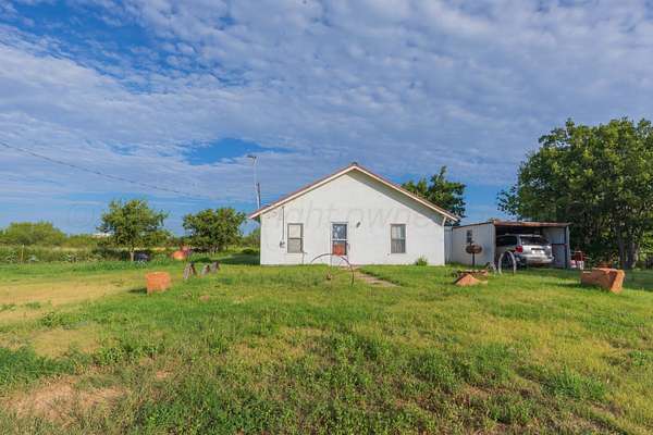 36.6 Acres of Land with Home for Sale in Clarendon, Texas