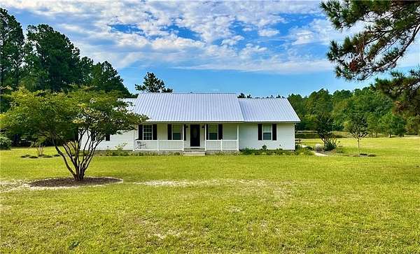 5.39 Acres of Land with Home for Sale in Waycross, Georgia