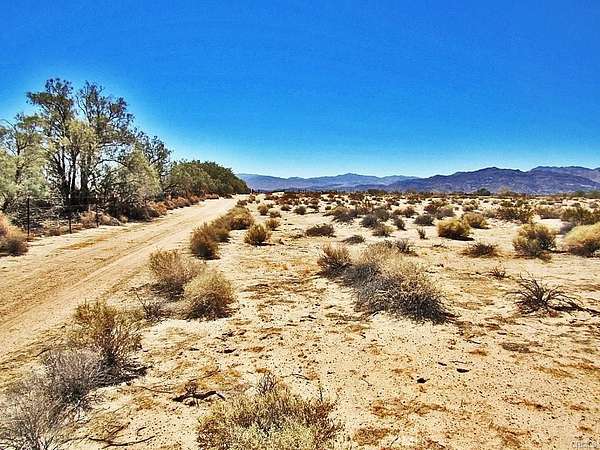 4.77 Acres of Land for Sale in Newberry Springs, California