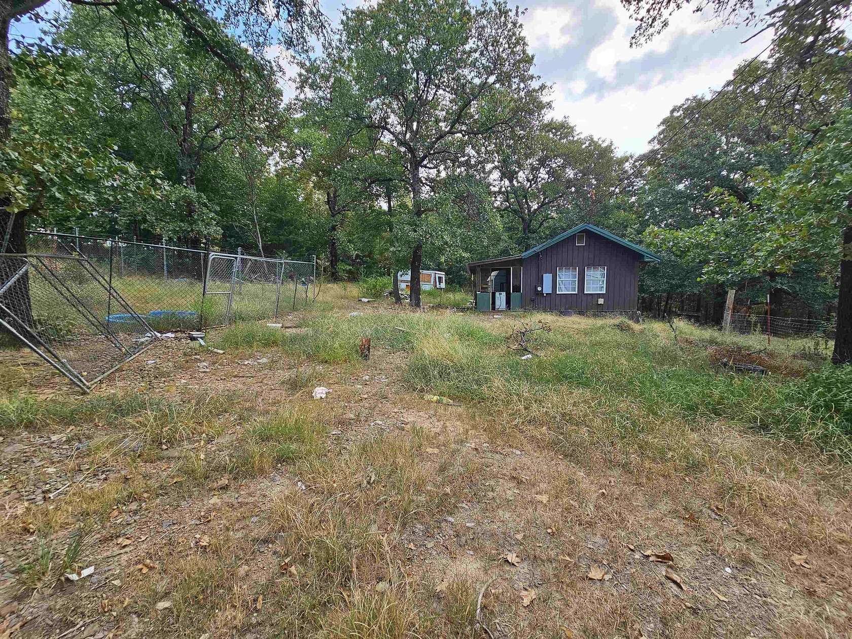 3 Acres of Residential Land with Home for Sale in Vilonia, Arkansas