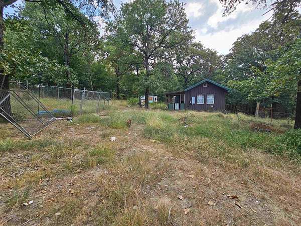 3 Acres of Residential Land with Home for Sale in Vilonia, Arkansas