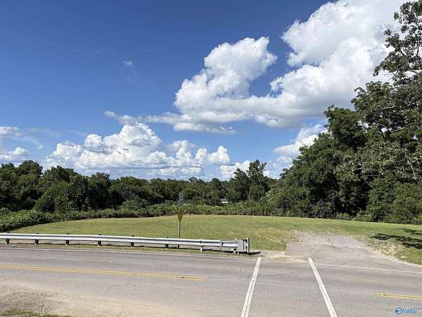 0.34 Acres of Residential Land for Sale in Bridgeport, Alabama