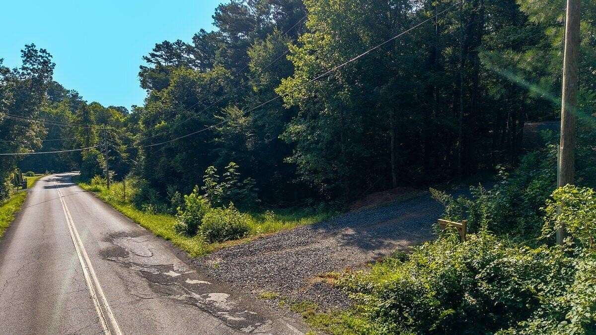 10 Acres of Land for Sale in Charleston, Tennessee