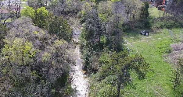 8.69 Acres of Land for Sale in Dallas, Texas