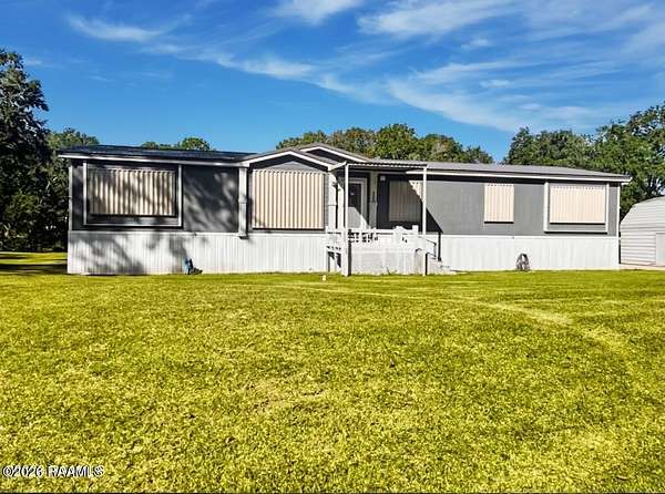 2 Acres of Land with Home for Sale in Franklin, Louisiana
