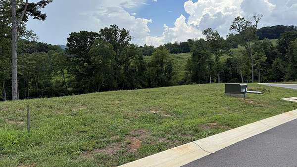 1.67 Acres of Residential Land for Sale in Morristown, Tennessee