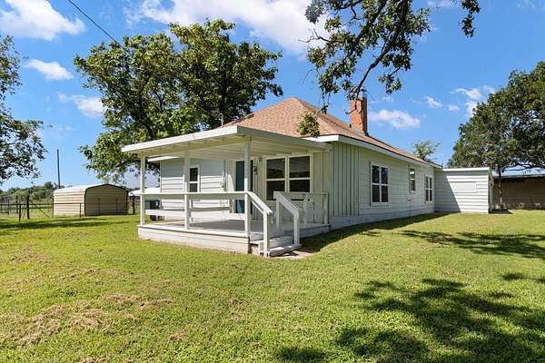 5 Acres of Land with Home for Sale in Corsicana, Texas