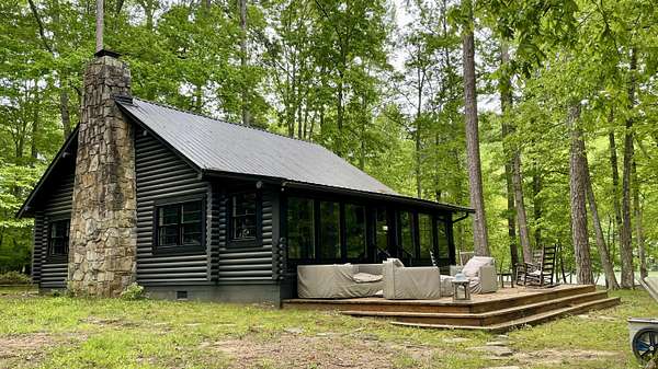 2.9 Acres of Residential Land with Home for Sale in Dunlap, Tennessee