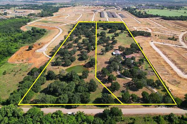 25.4 Acres of Mixed-Use Land for Sale in Aubrey, Texas
