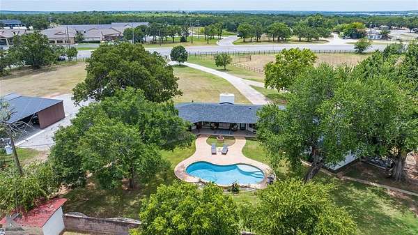 18.5 Acres of Land with Home for Sale in Eastland, Texas