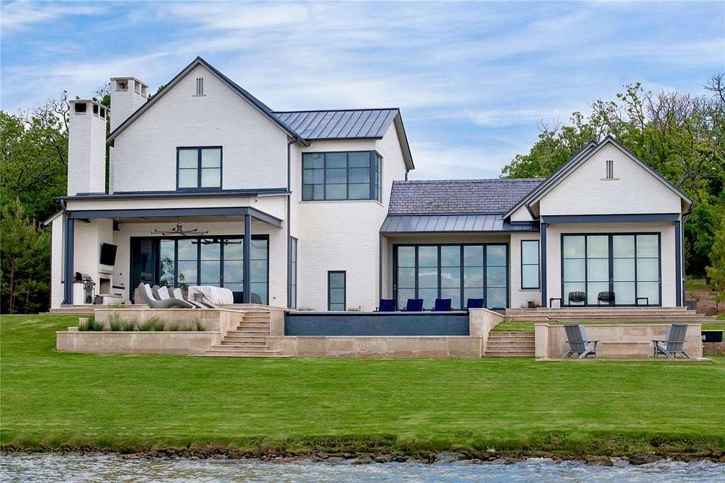 0.68 Acres of Residential Land with Home for Sale in Malakoff, Texas