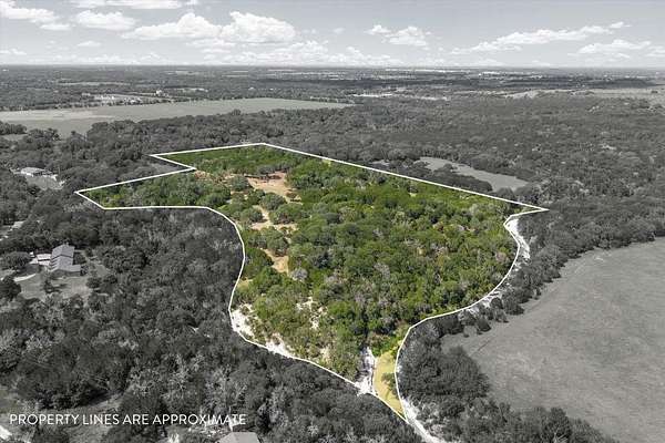 25 Acres of Land for Sale in Waco, Texas