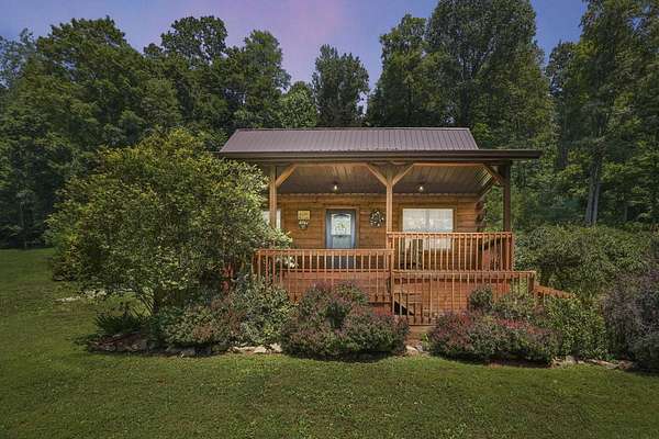 6.8 Acres of Residential Land with Home for Sale in Frankfort, Ohio