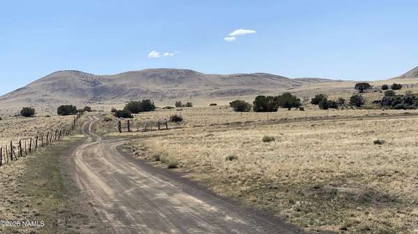 5 Acres of Land for Sale in Flagstaff, Arizona