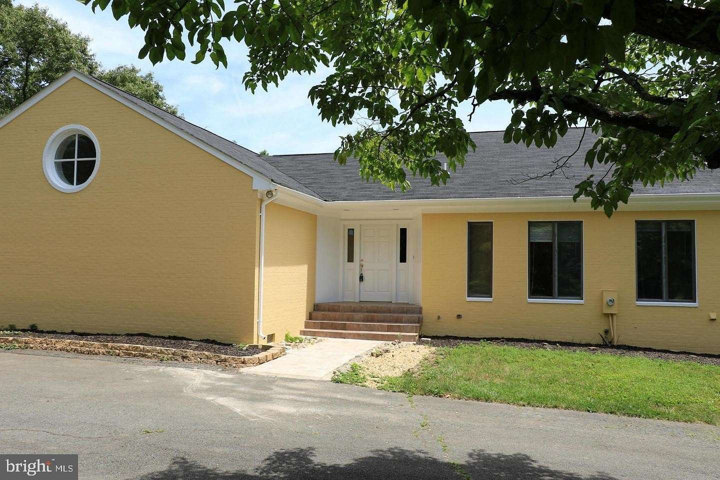 5 Acres of Residential Land with Home for Lease in Great Falls, Virginia