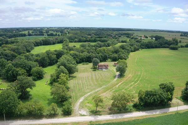 2.89 Acres of Residential Land with Home for Sale in La Monte, Missouri