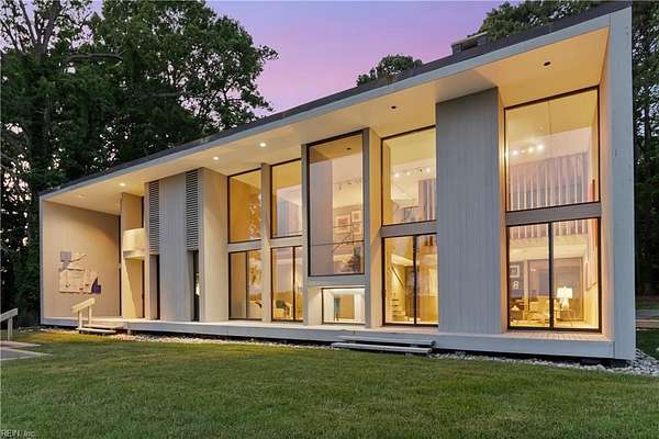 5.5 Acres of Residential Land with Home for Sale in Newport News, Virginia