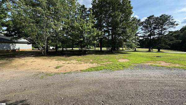 1.62 Acres of Commercial Land for Sale in Greenville, South Carolina