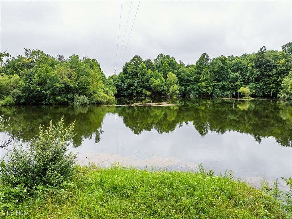 79.1 Acres of Land for Sale in Roseville, Ohio