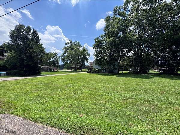 0.07 Acres of Mixed-Use Land for Sale in Marietta, Ohio