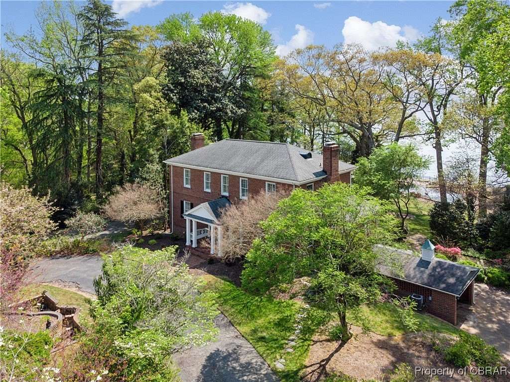 1.72 Acres of Residential Land with Home for Sale in Newport News, Virginia