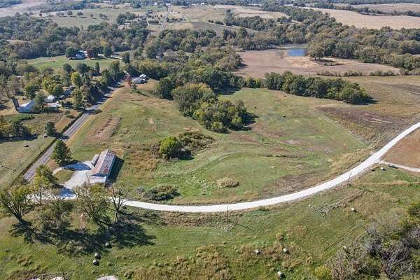 5.4 Acres of Residential Land for Sale in Boonville, Missouri