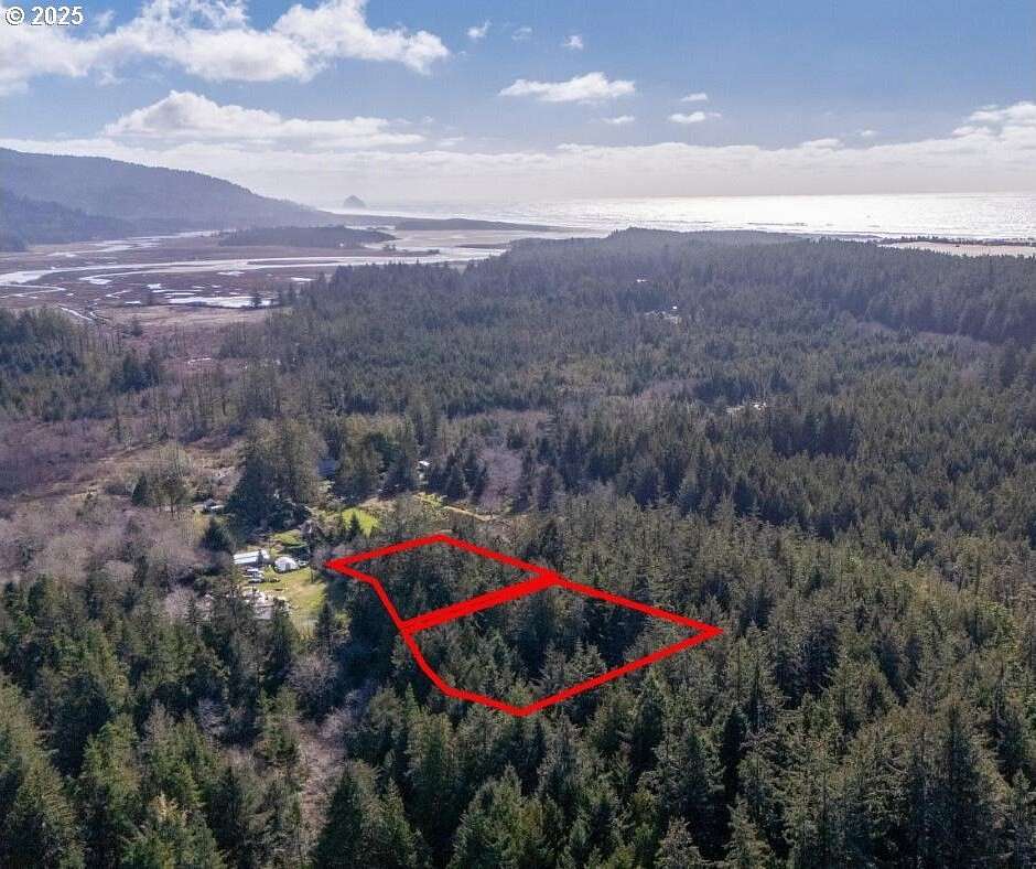 2 Acres of Residential Land for Sale in Cloverdale, Oregon