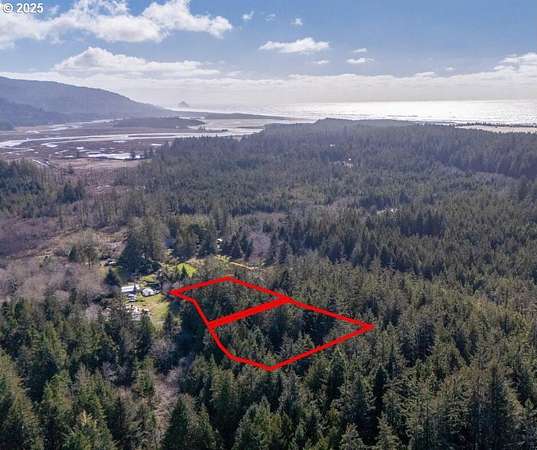 2 Acres of Residential Land for Sale in Cloverdale, Oregon