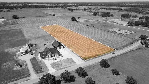 2.54 Acres of Residential Land for Sale in Bridgeport, Texas