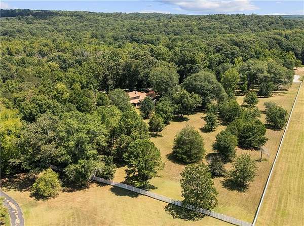 6 Acres of Land with Home for Sale in Bogart, Georgia
